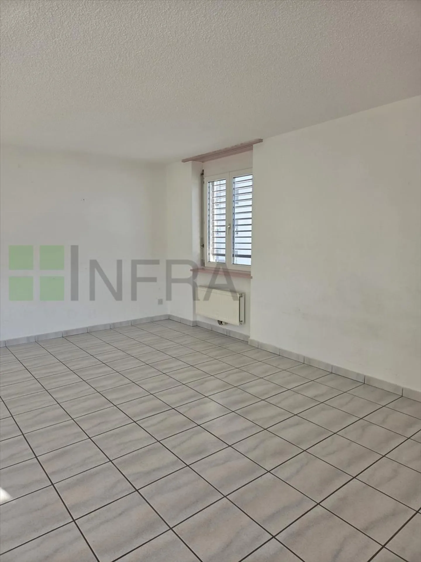 Appartamento di 4 stanze al 1° piano con ascensore - Foto 10 di 12