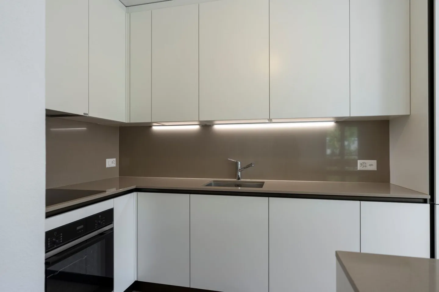 Rental apartment in Magliaso, 3.5 rooms renovated - Photo 2 of 11