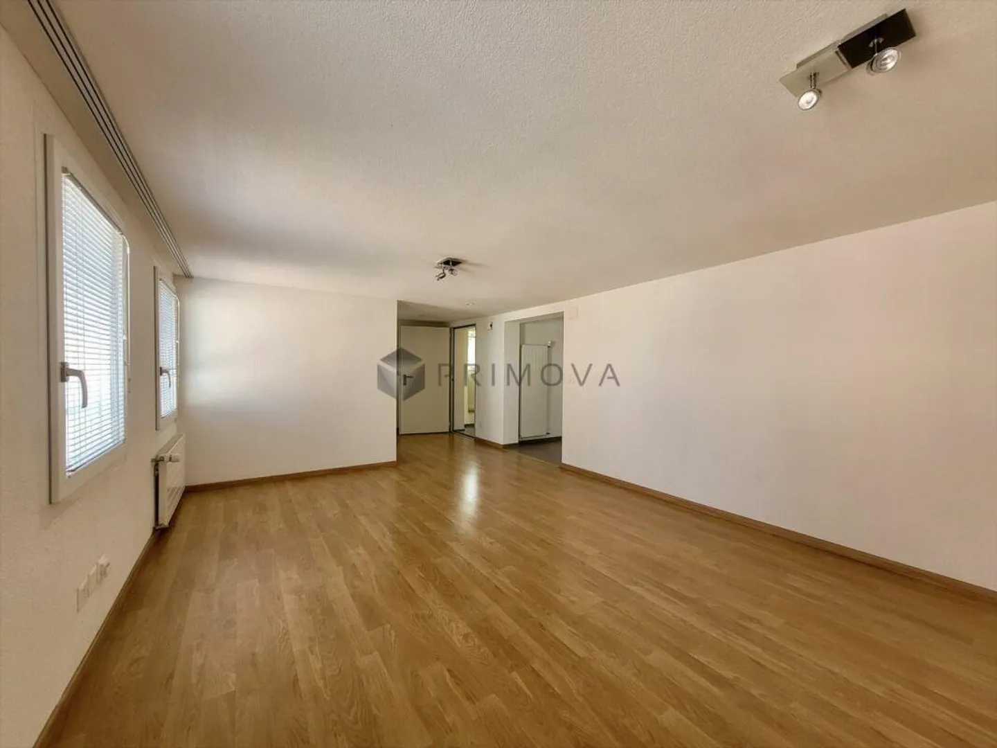 Mehrfamilienhaus mit Potenzial - Foto 4 von 11