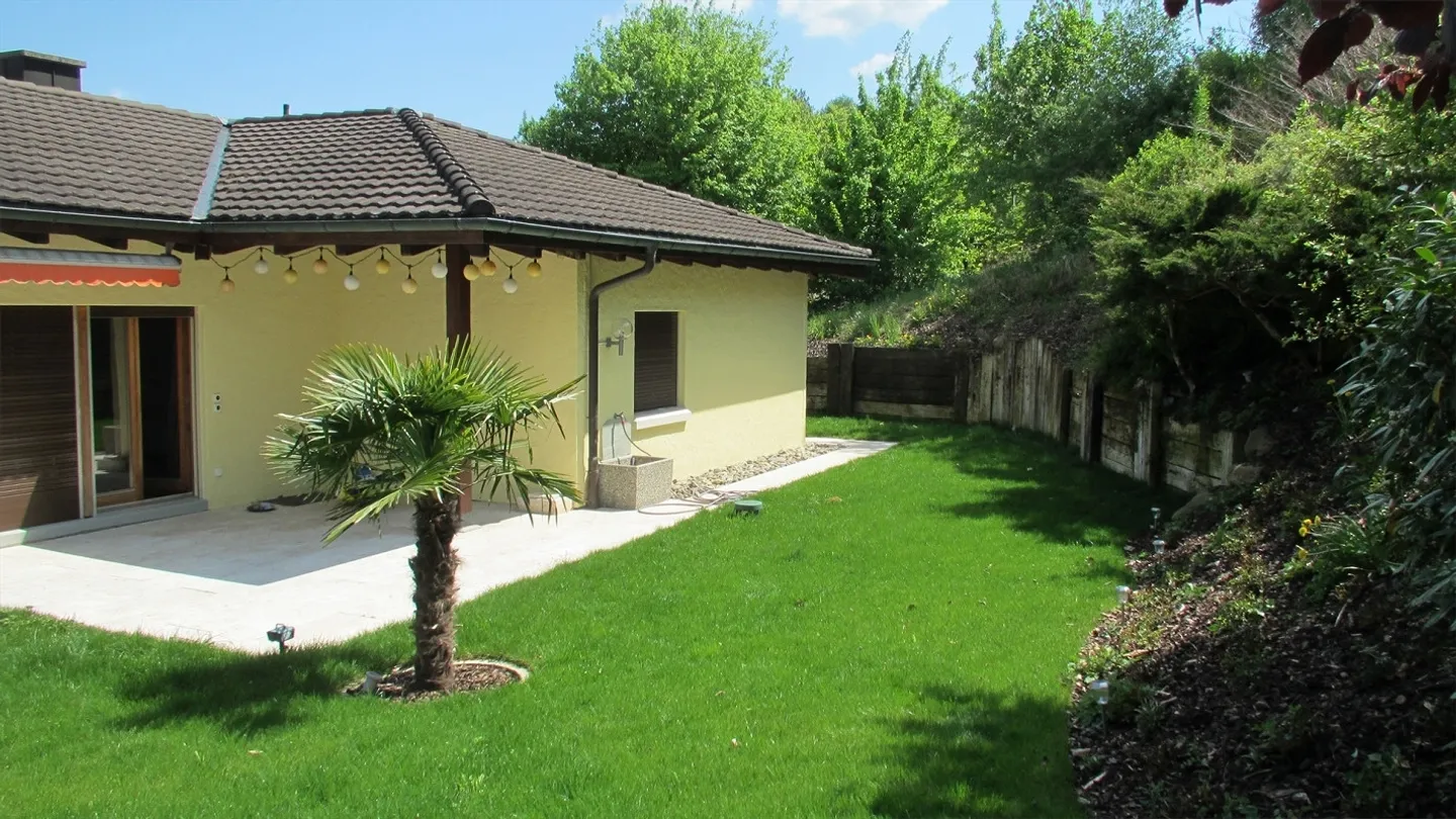 5.5-Z-EFH incluso studio separato, accogliente, vista lago non ostacolata, soleggiato - Foto 3 di 25