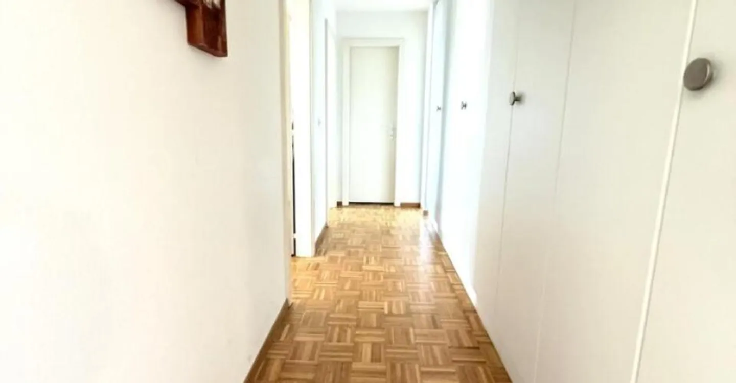 Geräumige 3,5-Zimmer-Wohnung von 95 m2 - Foto 4 von 12