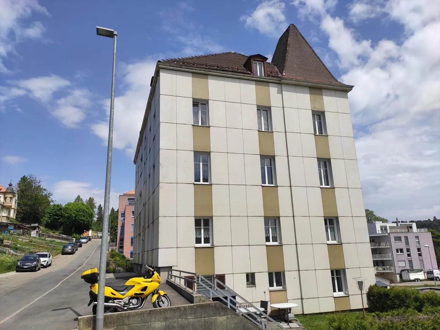 Mehrfamilienhaus kaufen - Foto 2 von 10