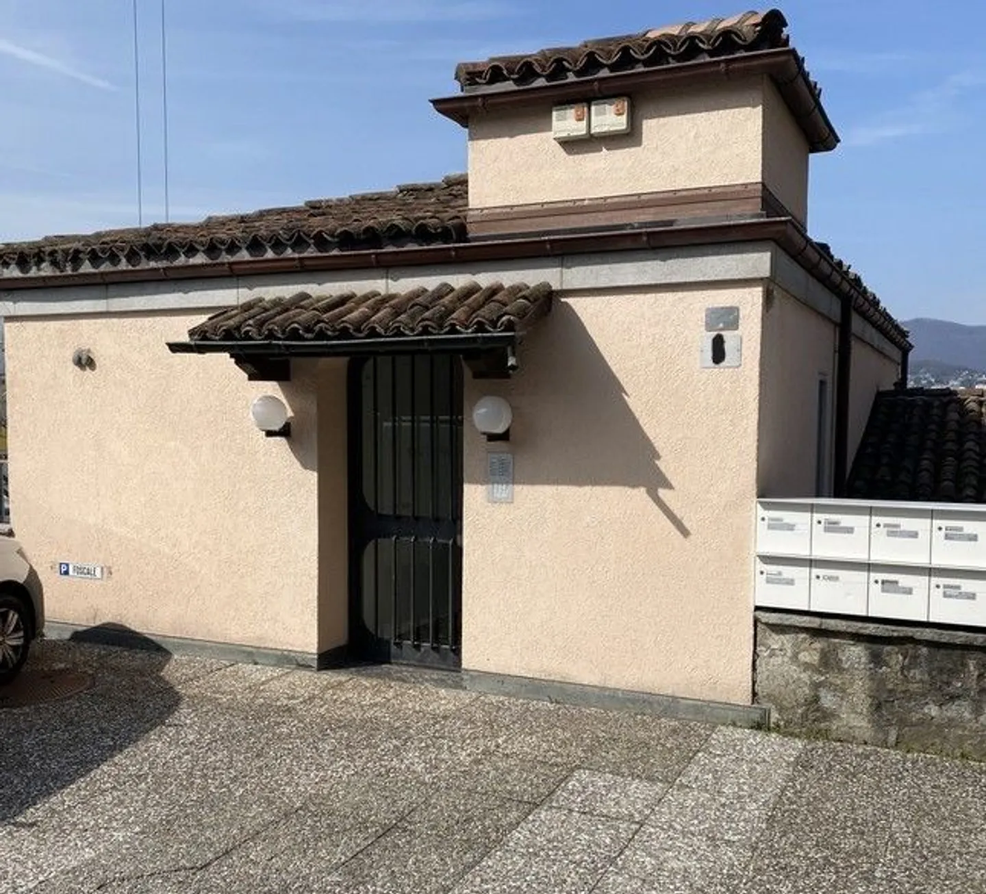 Auction Property with Balcony - Photo 1 of 13