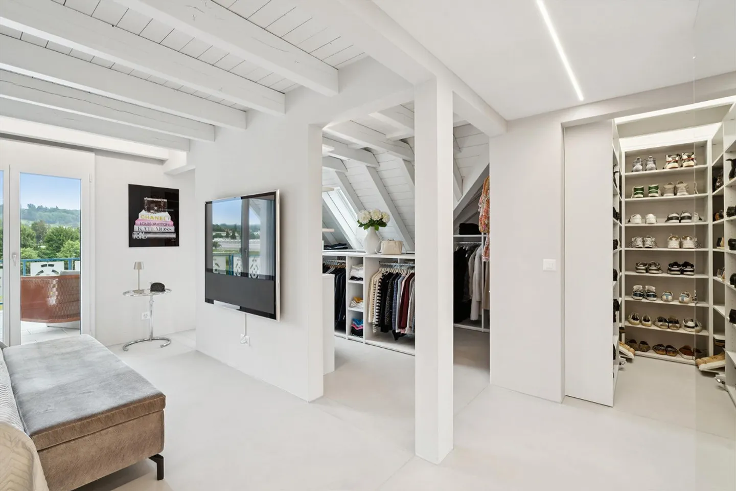 Exklusive Maisonette-Dachwohnung - neu renoviert mit modernem  und hochwertigem Ausbau - Foto 6 von 21
