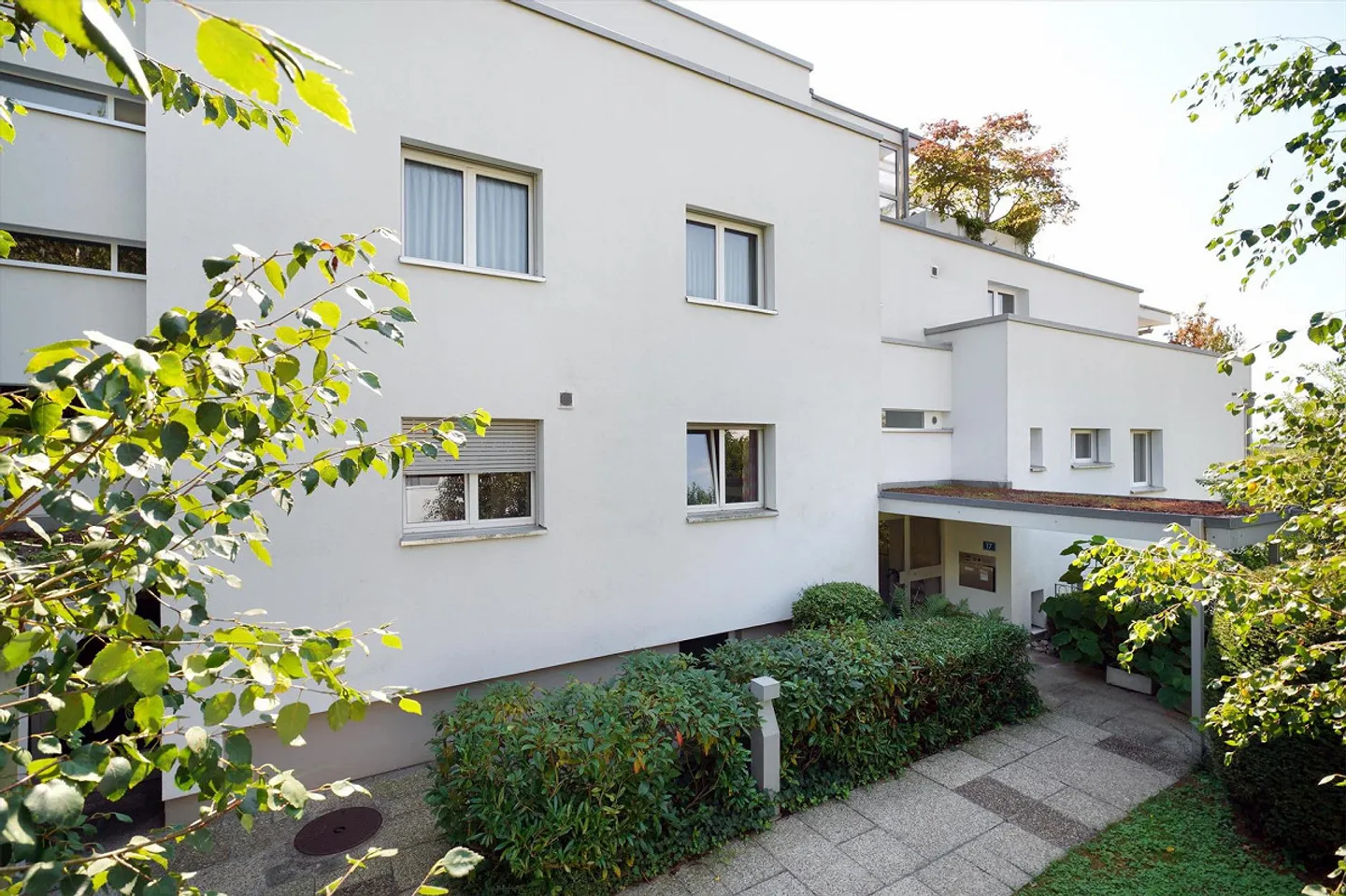 «Viel Platz an bevorzugter Lage mit traumhafter Aussicht» - Foto 2 von 10