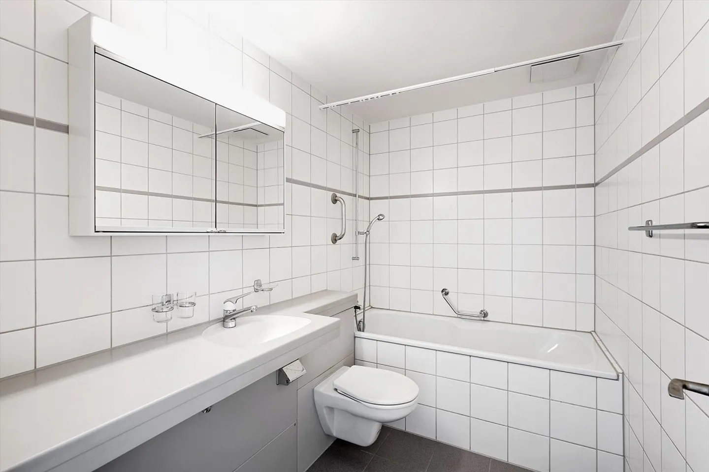 «Viel Platz an bevorzugter Lage mit traumhafter Aussicht» - Foto 4 von 10