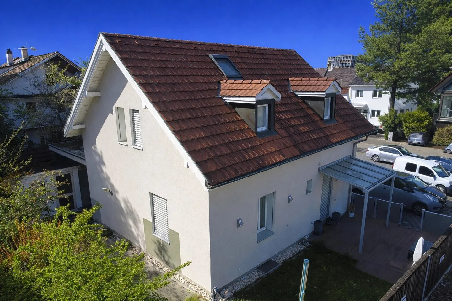 Charmantes Einfamilienhaus in Münchenstein - Foto 2 von 13