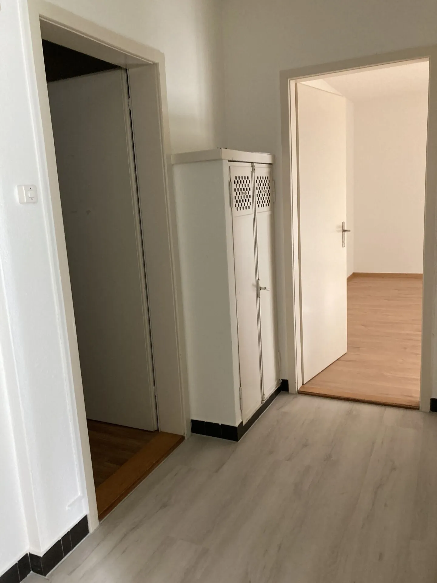 Bright 3-room apartment for rent in Ostermundigen! - Photo 3 of 7