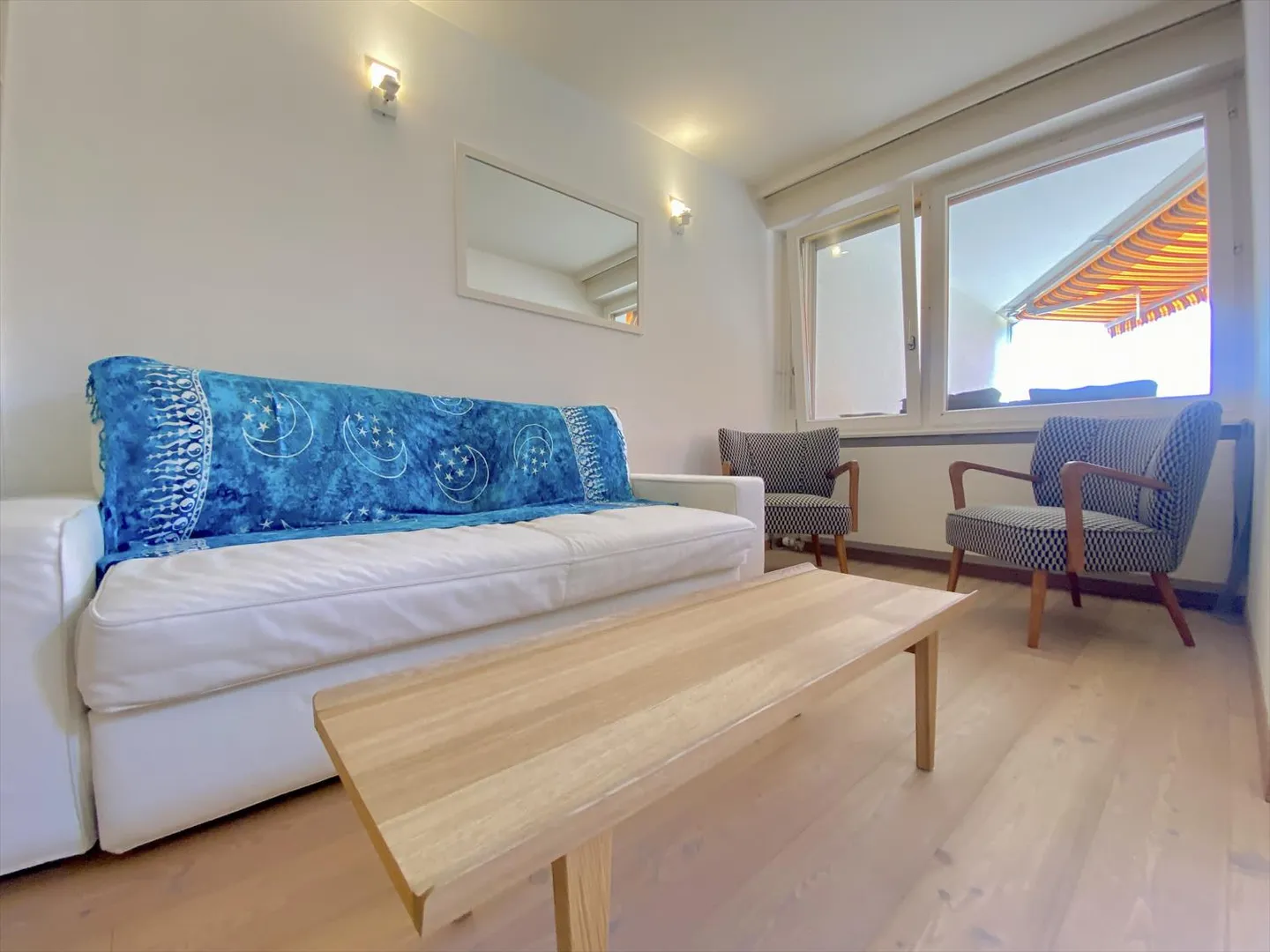 Furnished 2.5 Room Apartment - Photo 2 of 13