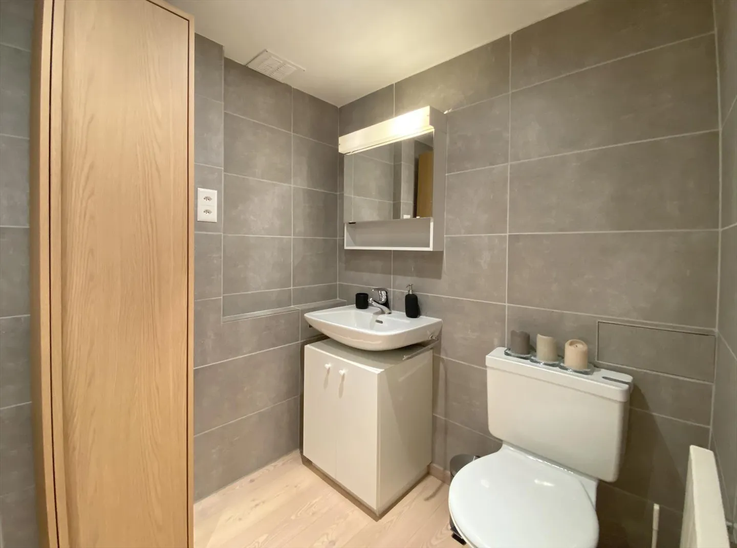 Furnished 2.5 Room Apartment - Photo 12 of 13