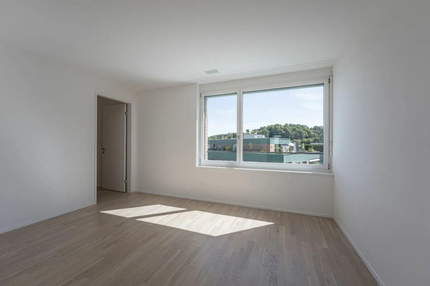 Geräumige Familienwohnung in Bergdietikon - Foto 4 von 11
