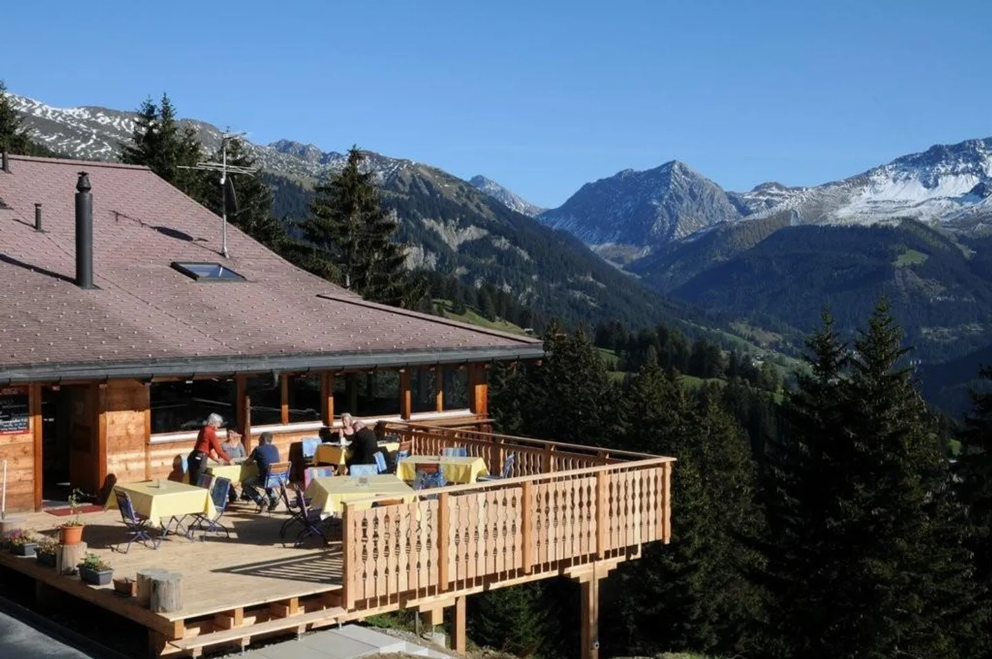 Hotel nella zona sciistica Sonnenberg Hochwang a St. Peter/Arosa - Foto 3 di 6