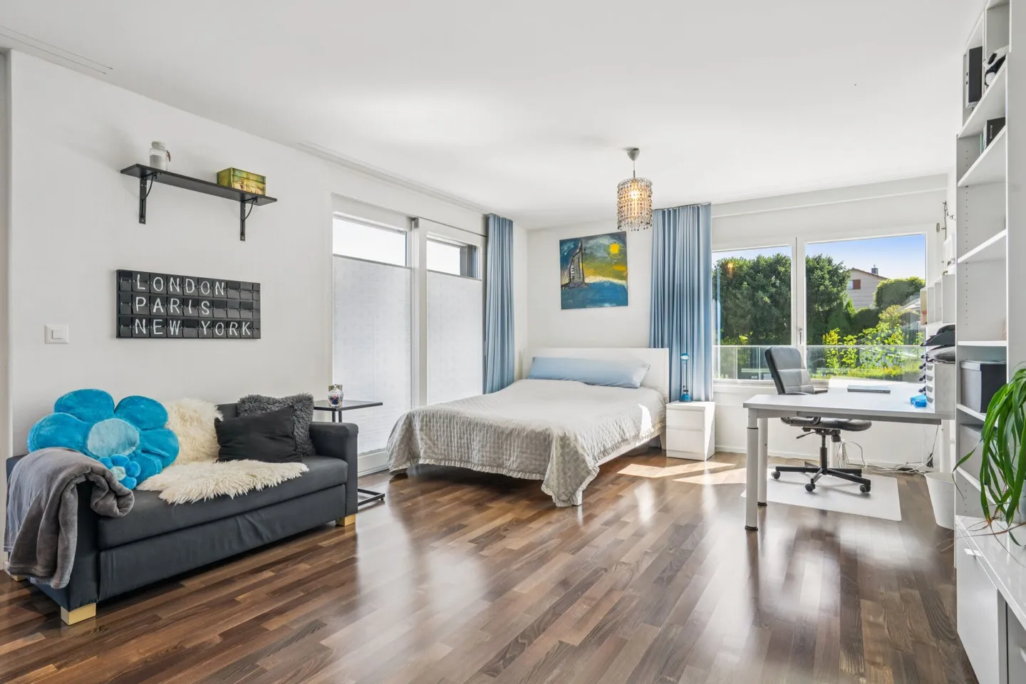 Villa familiare esclusiva con appartamento separato e vista lago - Foto 9 di 35
