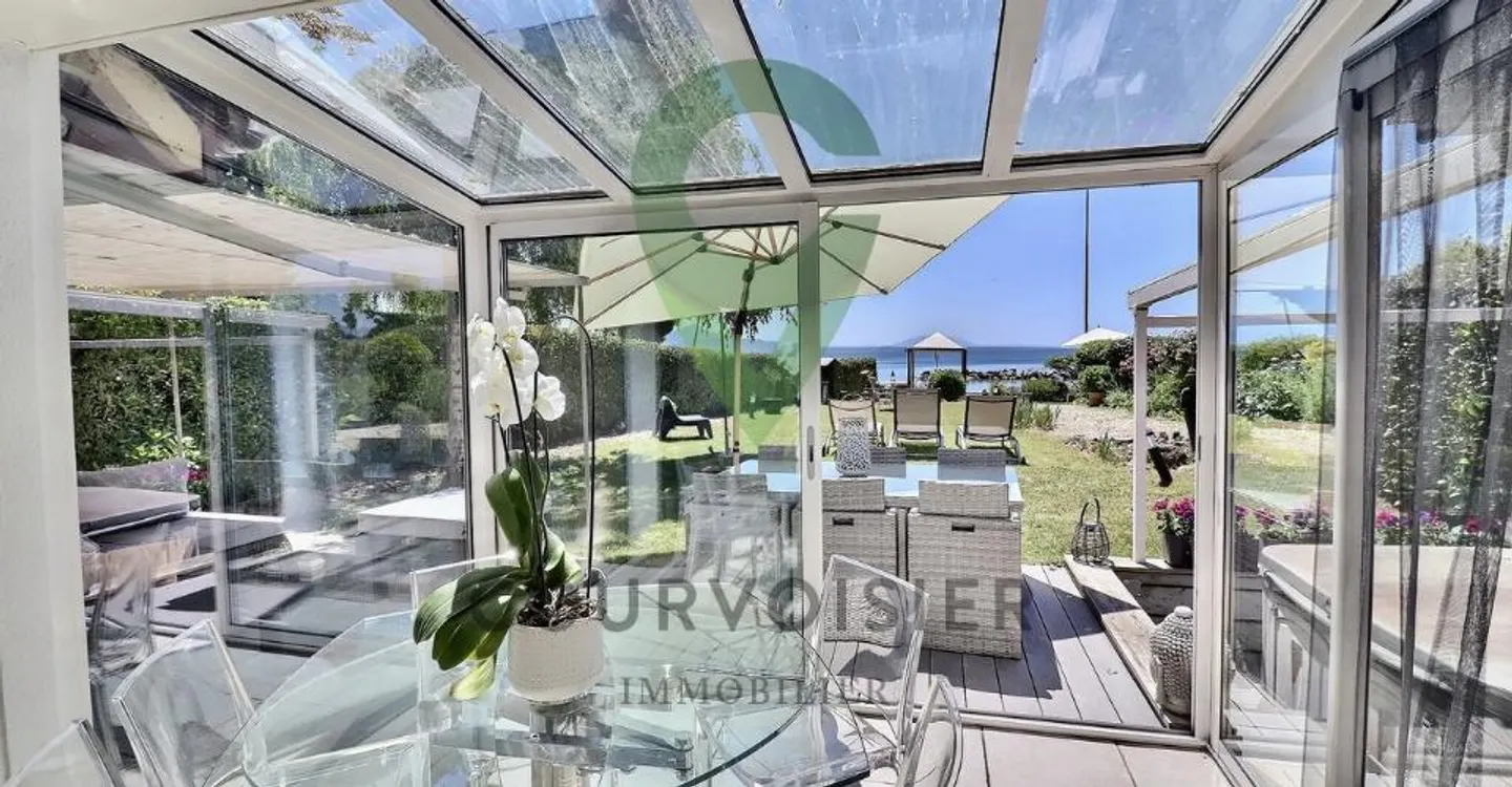 Außergewöhnliches Haus am Genfersee - Foto 1 von 13