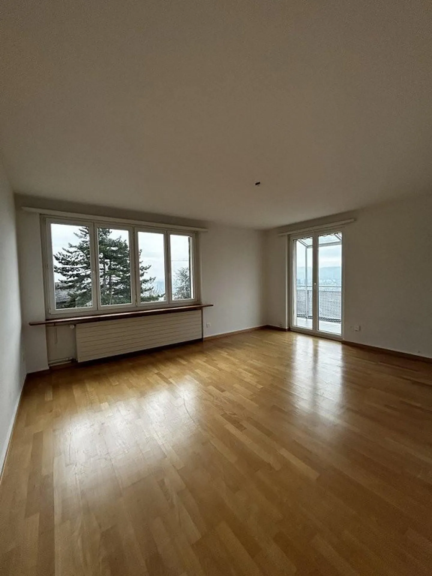 Charming apartment in the green - Photo 3 of 8