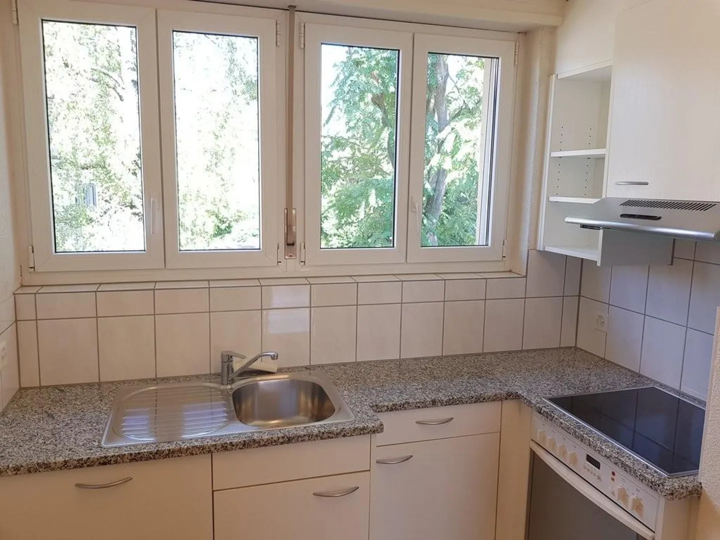 Charming apartment in the green - Photo 4 of 8