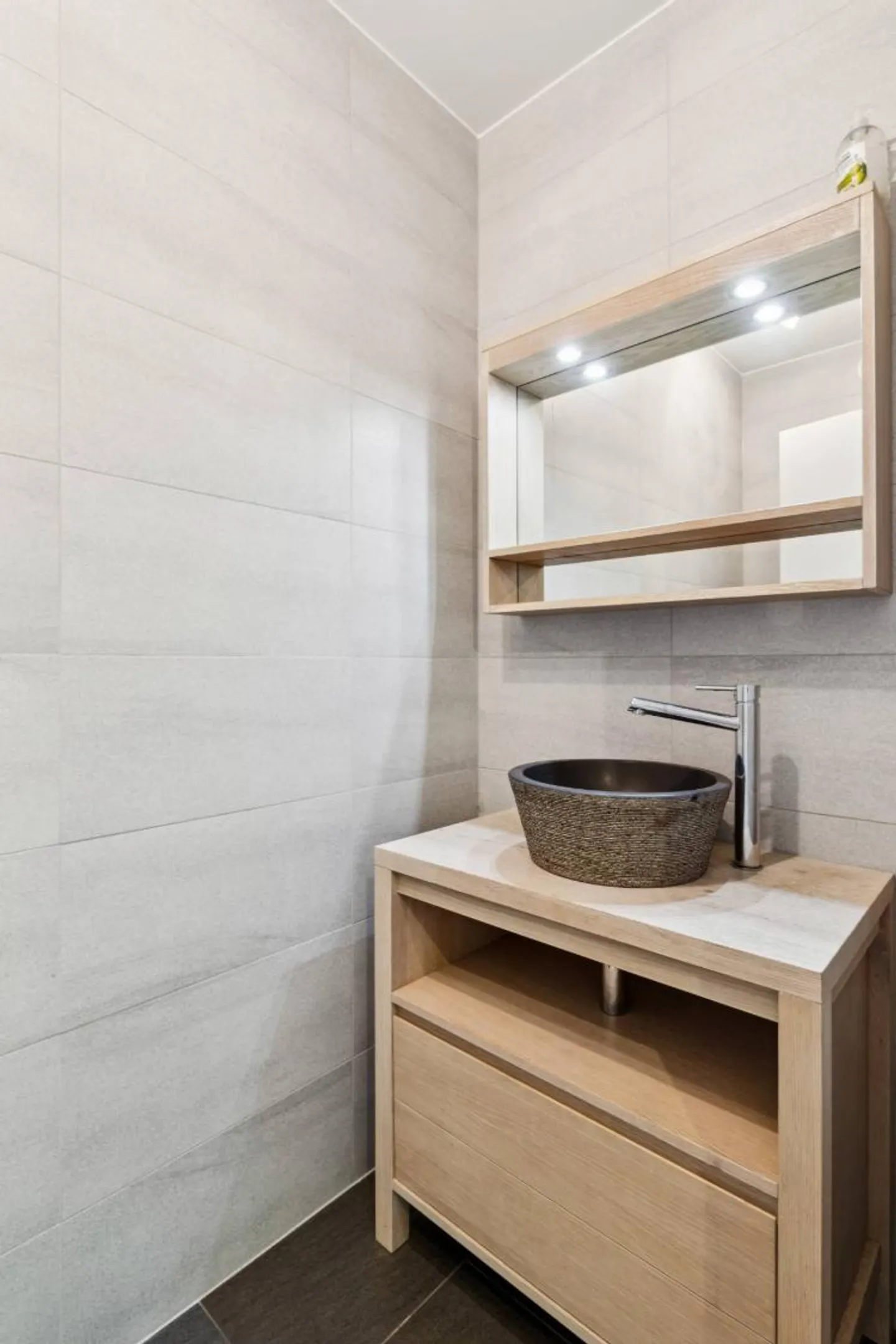 4,5-Zimmer-Dachgeschoss in Préverenges mit Blick auf den See & die Alpen - Foto 9 von 13