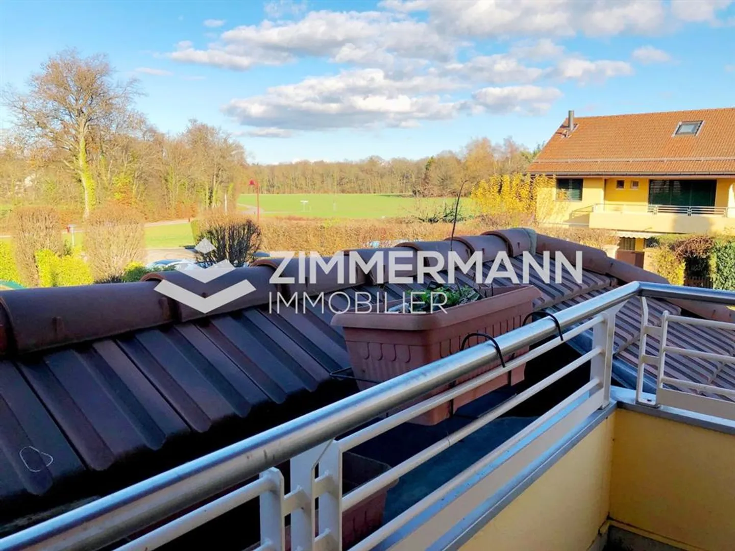 Villa,8,230 - Photo 11 of 11