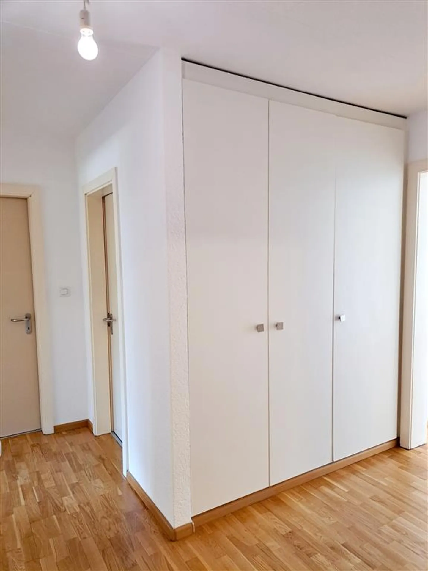 Apartment for rent - Photo 7 of 9
