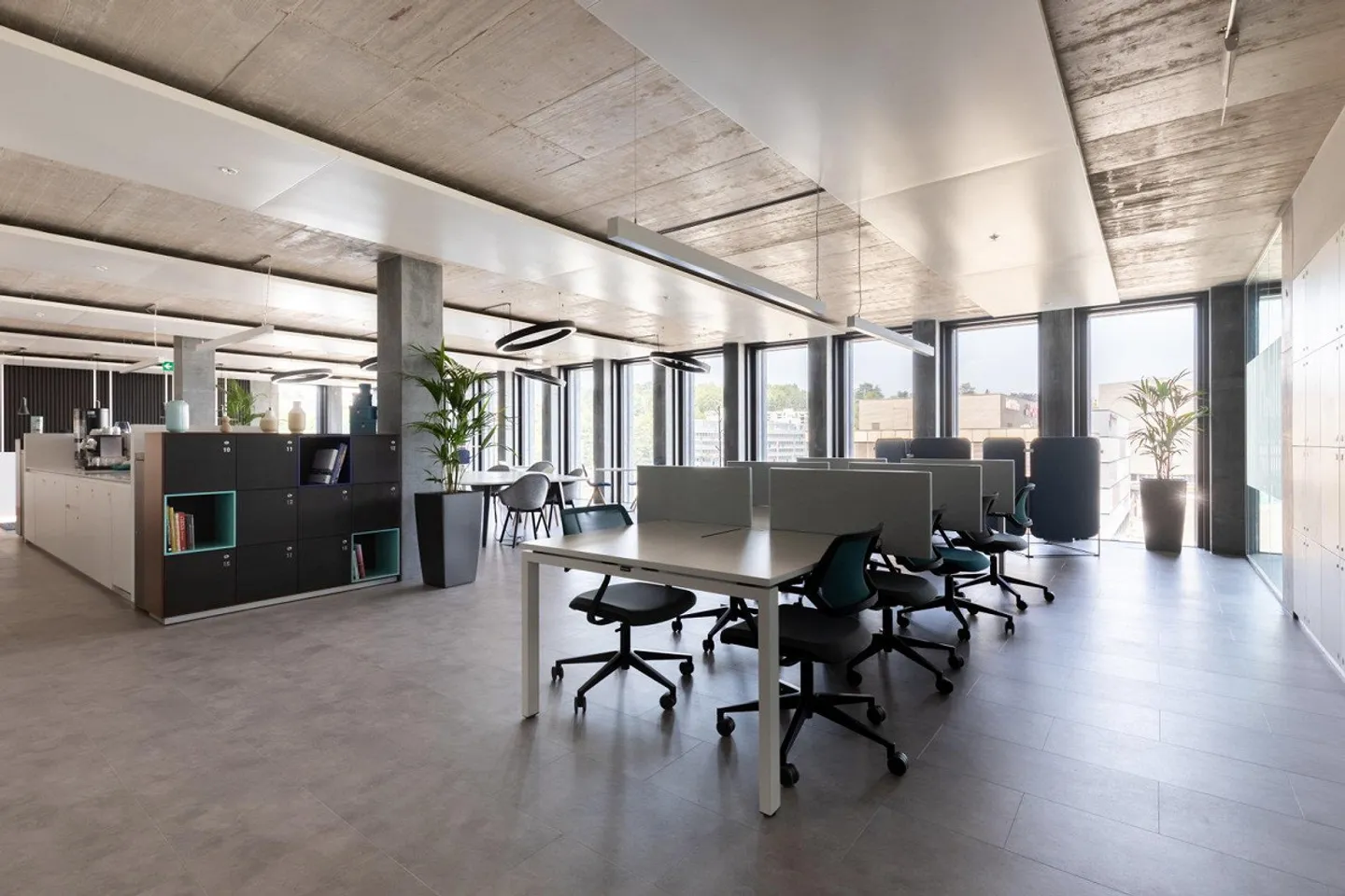 Privatbüro für 4 bei Regus Pont Rouge - Foto 5 von 9