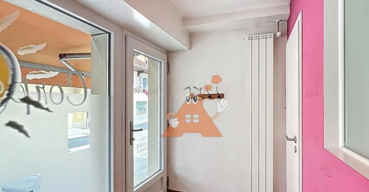 Commercial Space in St-Cergue - Photo 2 of 12