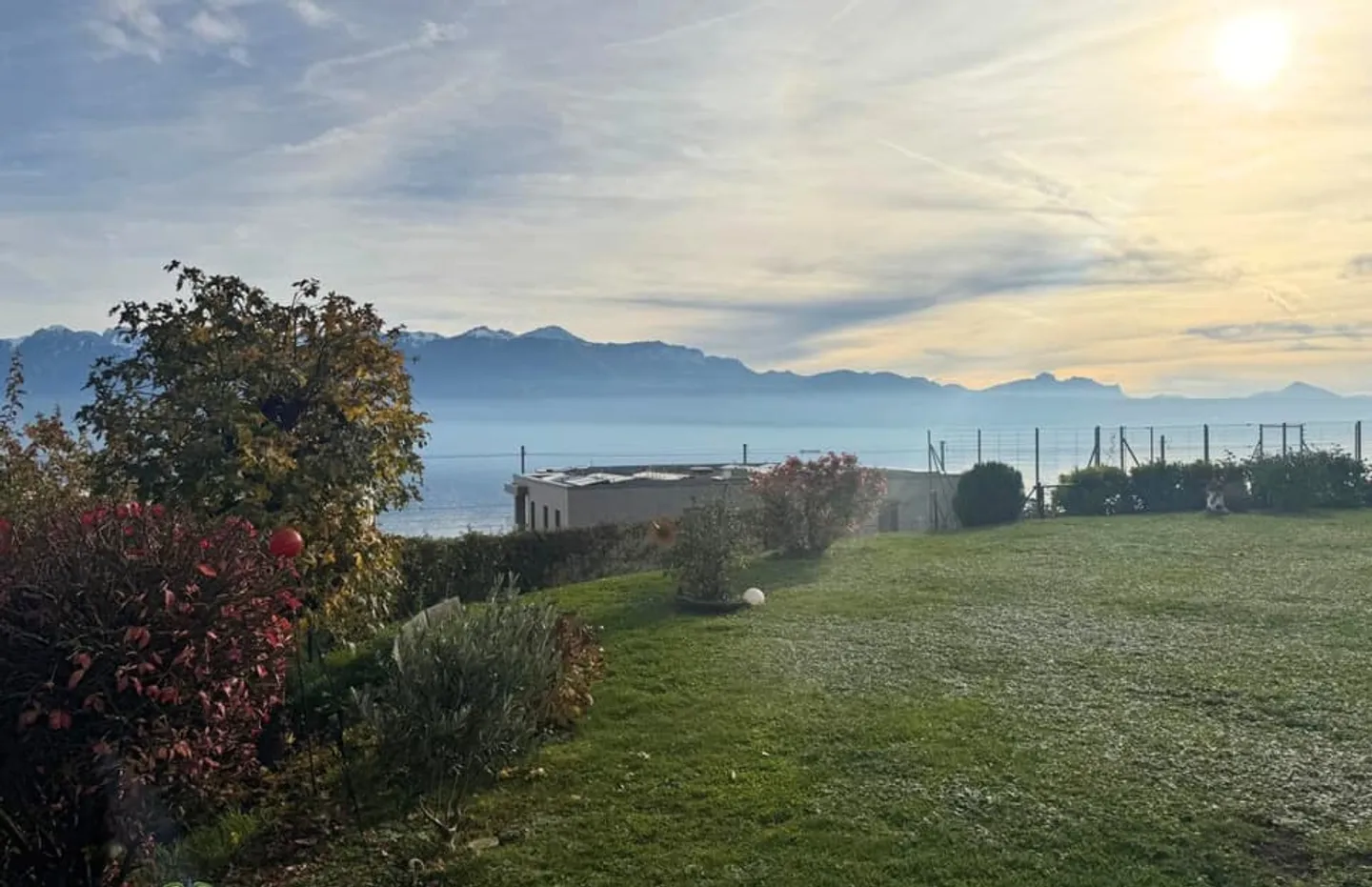 Appartamento Incantevole con Vista Lago - Foto 2 di 6