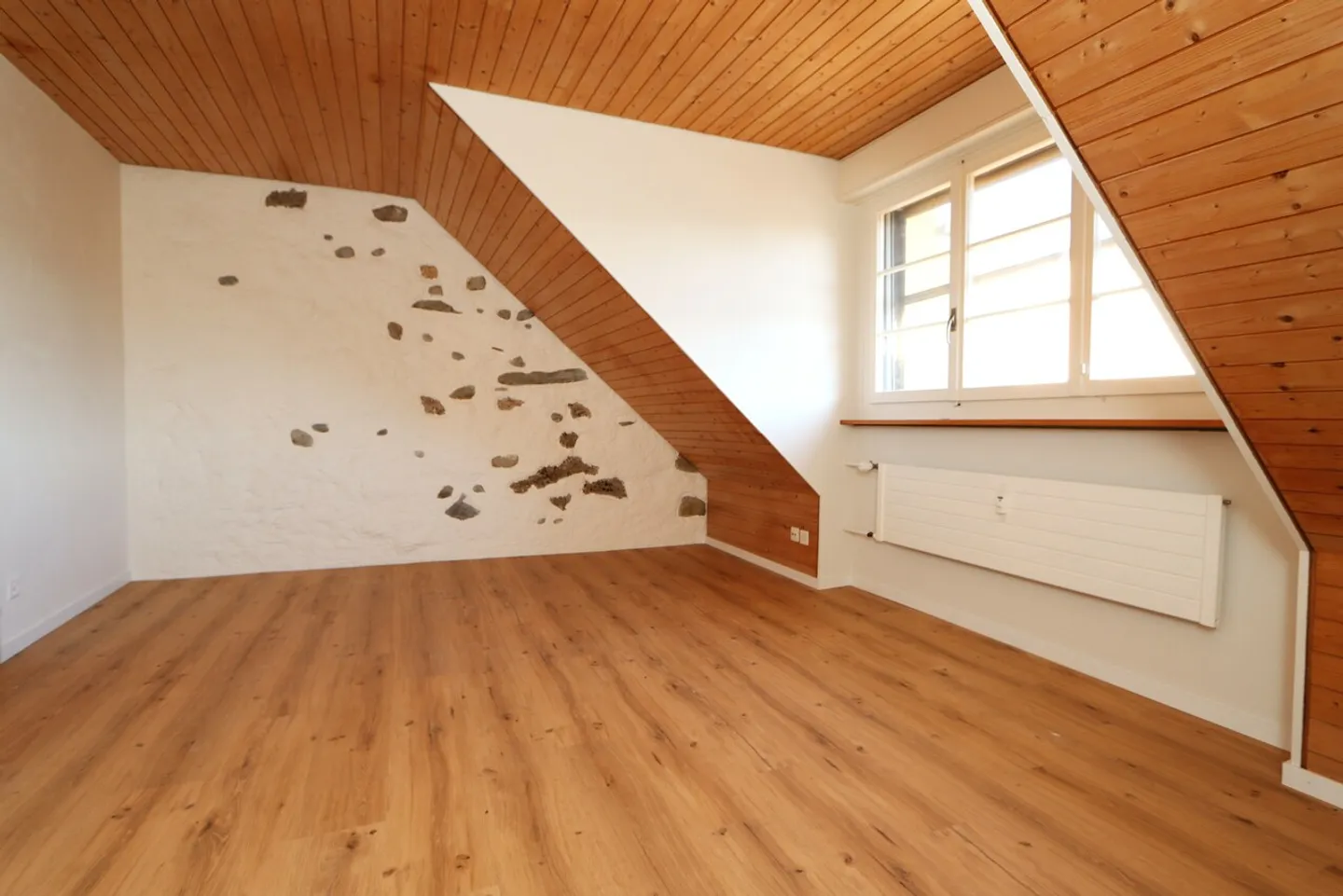 Appartamento triplex unico di 6 stanze incluso galleria in affitto - Foto 6 di 19