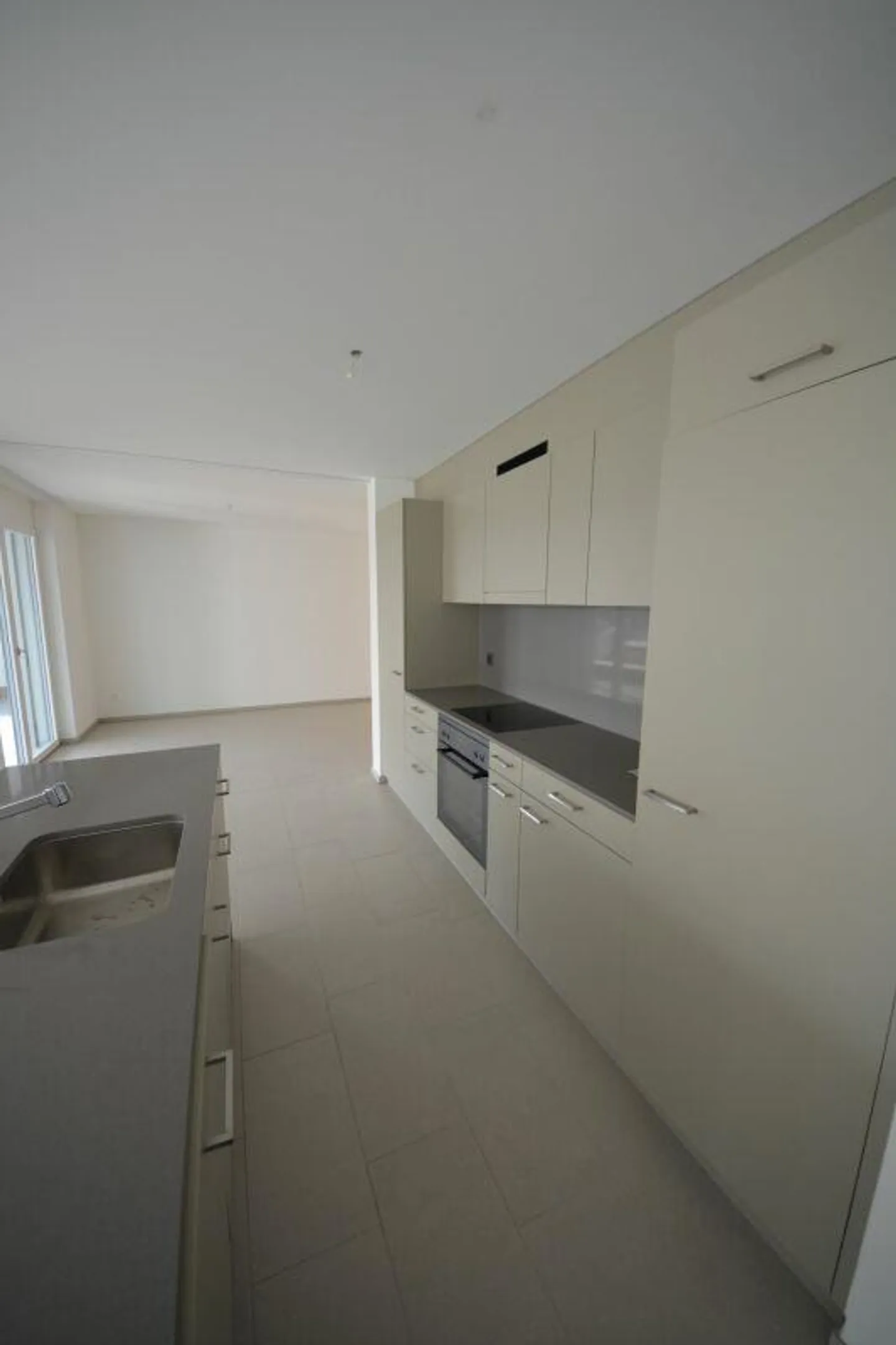 Attraktive 3.5-Zimmerwohnung im Zentrum von Eschenbach sucht Nachmi... - Foto 2 von 11