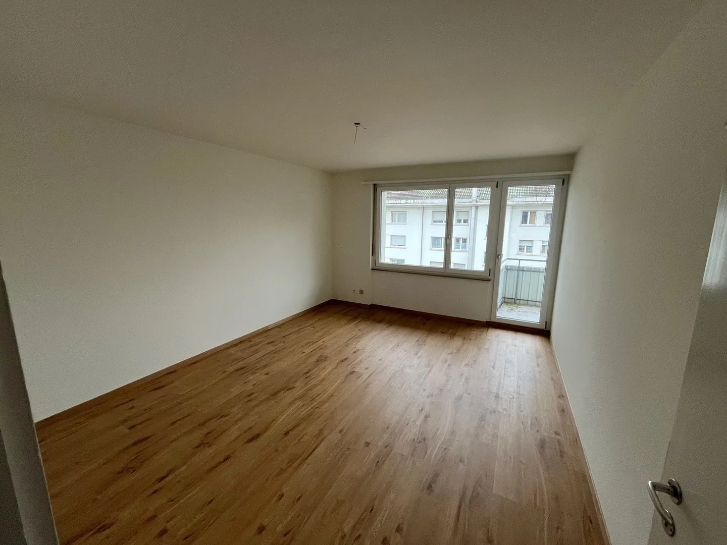 Appartement 3 pièces en périphérie - Photo 2 sur 9