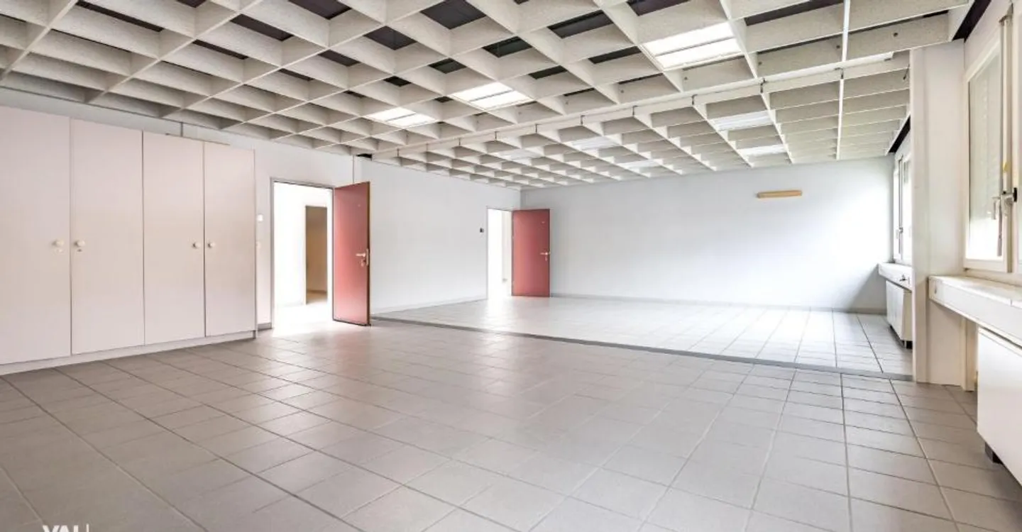 Espace Bureau Spacieux à Aigle - Photo 3 sur 11