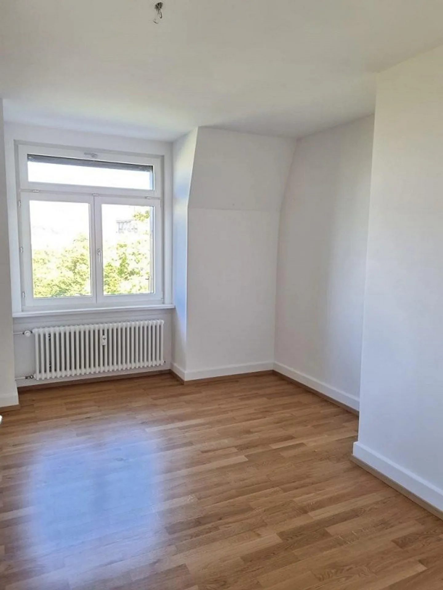 Stylish old building apartment in the heart of District 6 - Photo 3 of 6