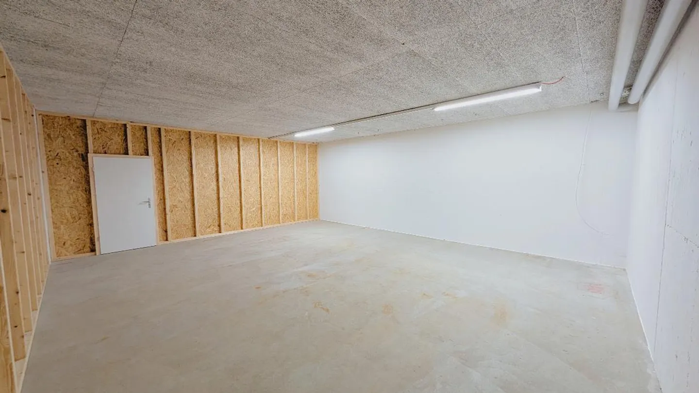 Storage Areas - Photo 3 of 4