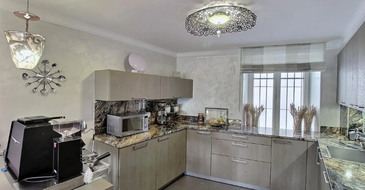 Appartement moderne avec vue lac - Photo 3 sur 11