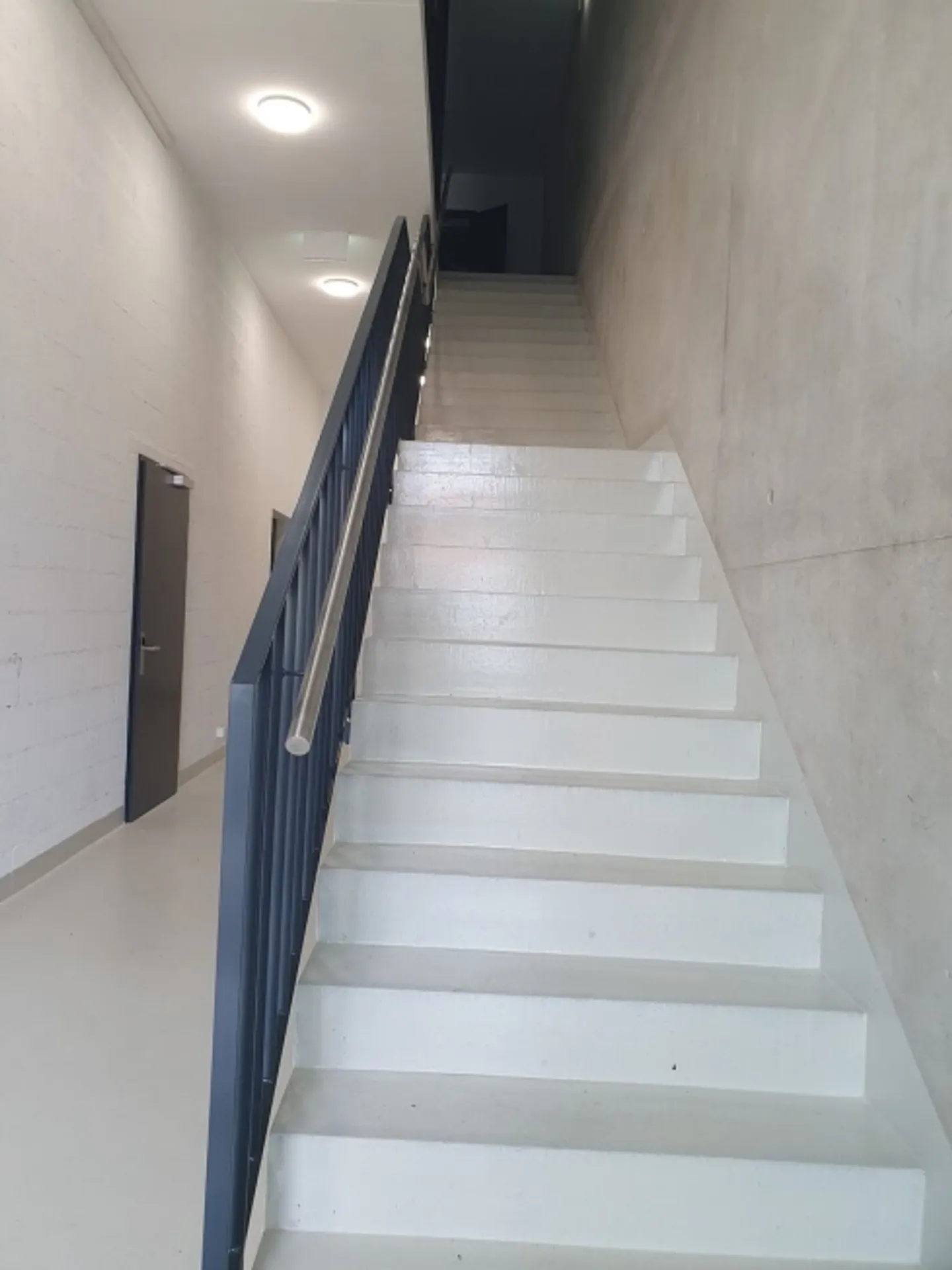 Gewerbe ab 176 m2 - Flexibler Mietvertrag - 3 MONATE MIETFREI - Foto 8 von 10