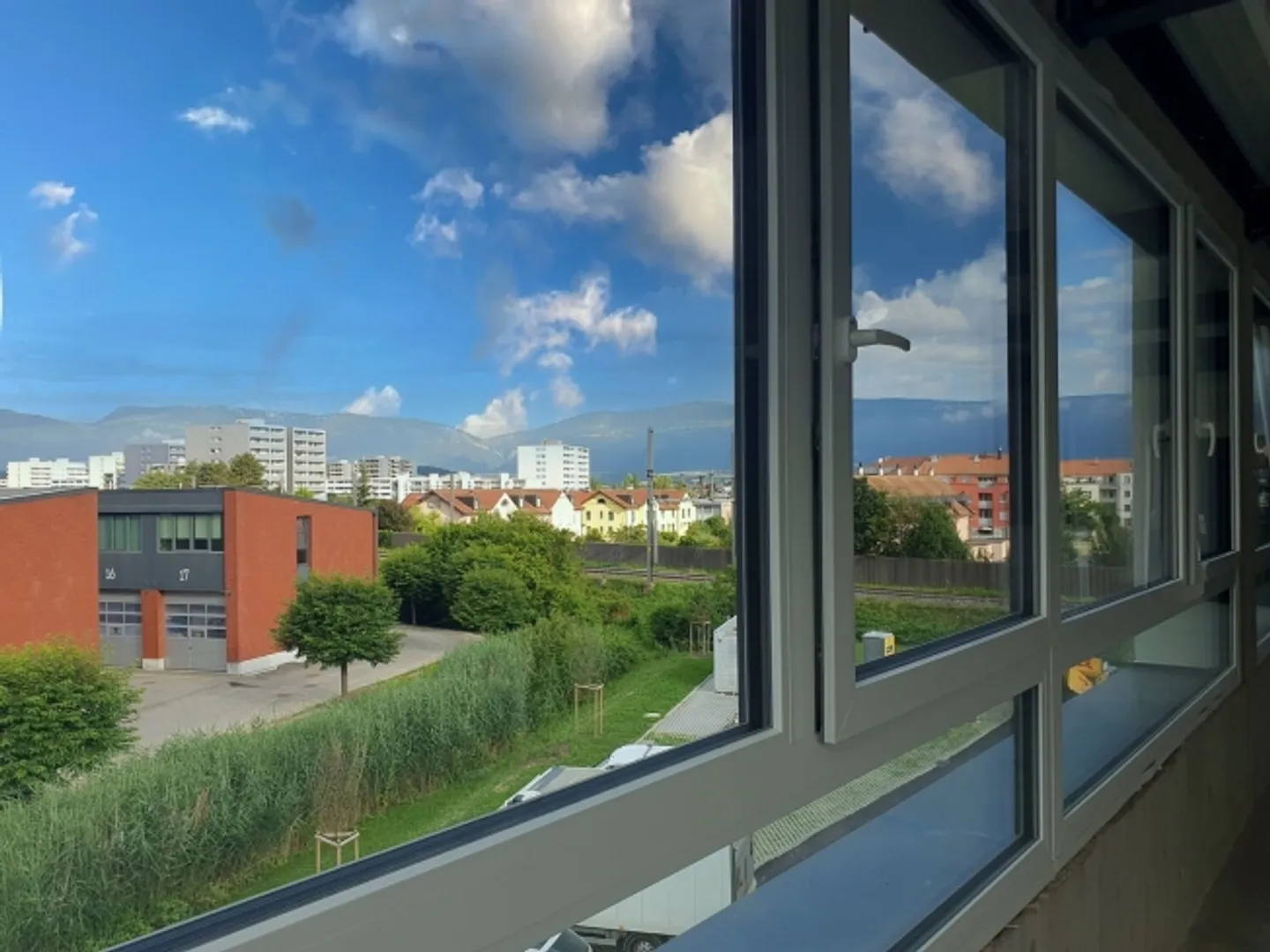 Gewerbe ab 176 m2 - Flexibler Mietvertrag - 3 MONATE MIETFREI - Foto 9 von 10