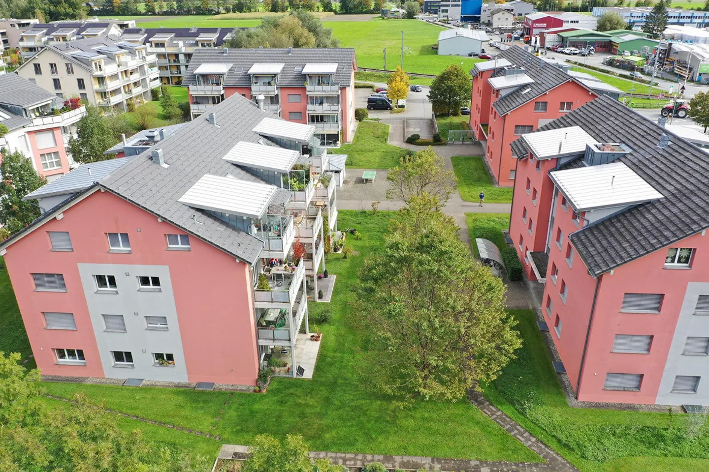 Spazio per questo e quello - Foto 1 di 2