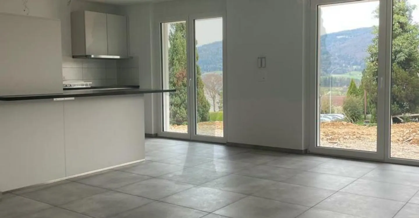 Magnifique Appartement avec Jardin Privé - Photo 3 sur 11