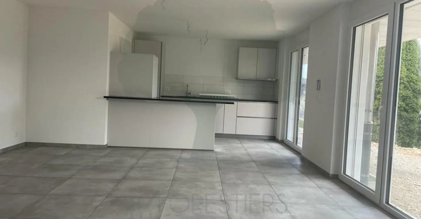 Magnifique Appartement avec Jardin Privé - Photo 4 sur 11