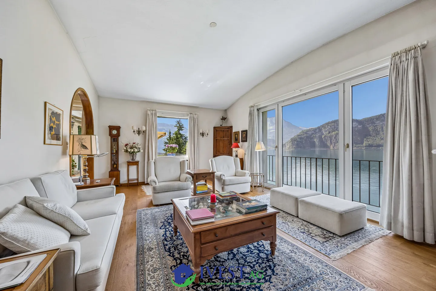 Exclusive Family Home with Lake View - Photo 7 of 39