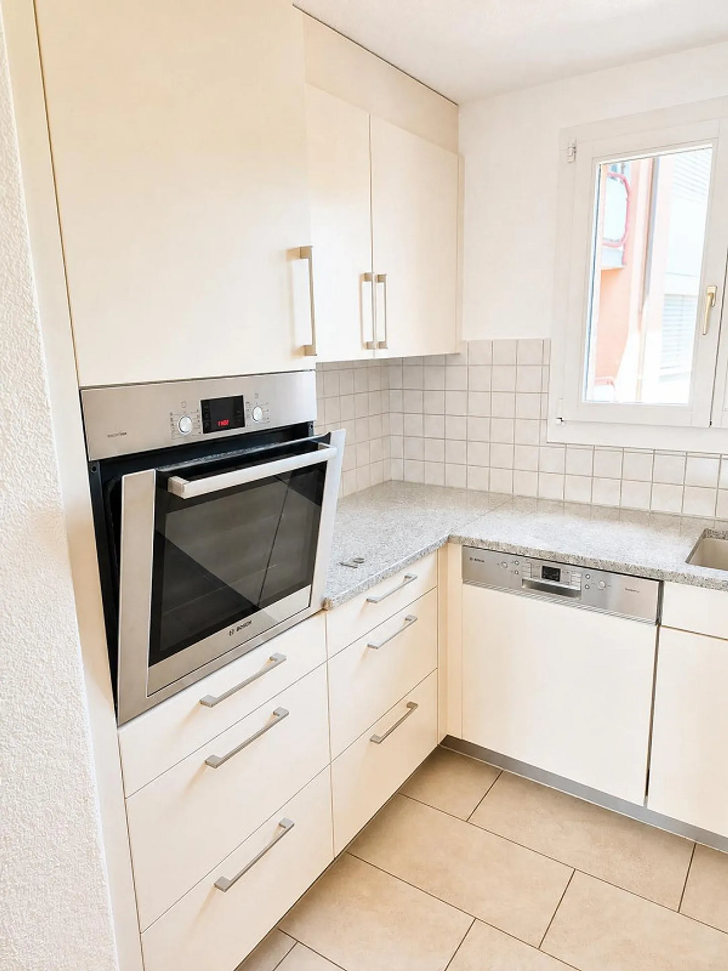 Appartement lumineux de 3,5 pièces à louer dans le parc Bellevue - Photo 9 sur 11