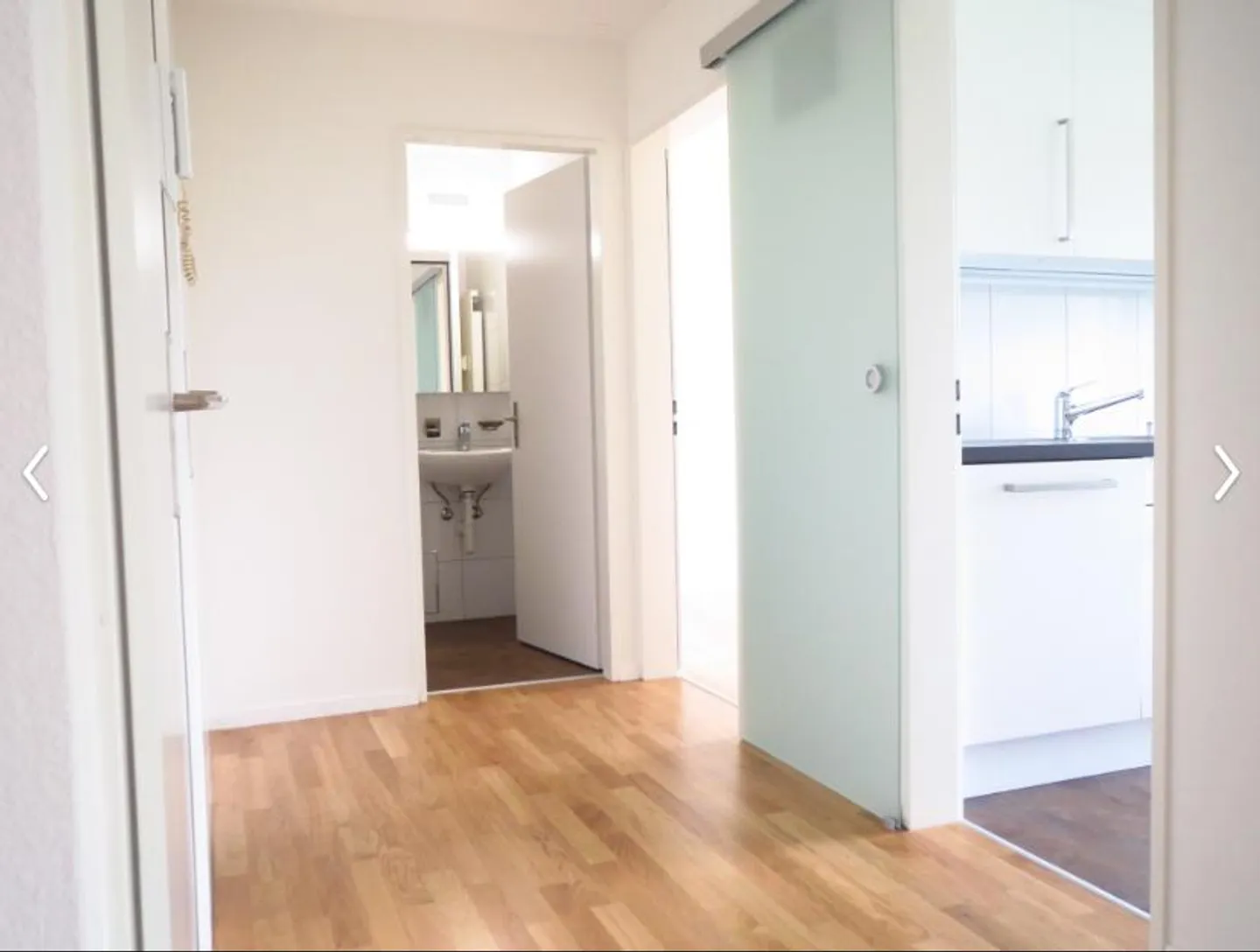 Geräumige Wohnung mit grossem Sitzplatz - Foto 4 von 11