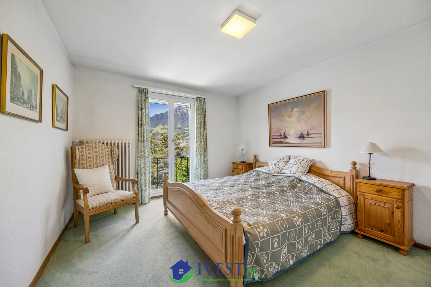 Exclusive Family Home with Lake View - Photo 18 of 39