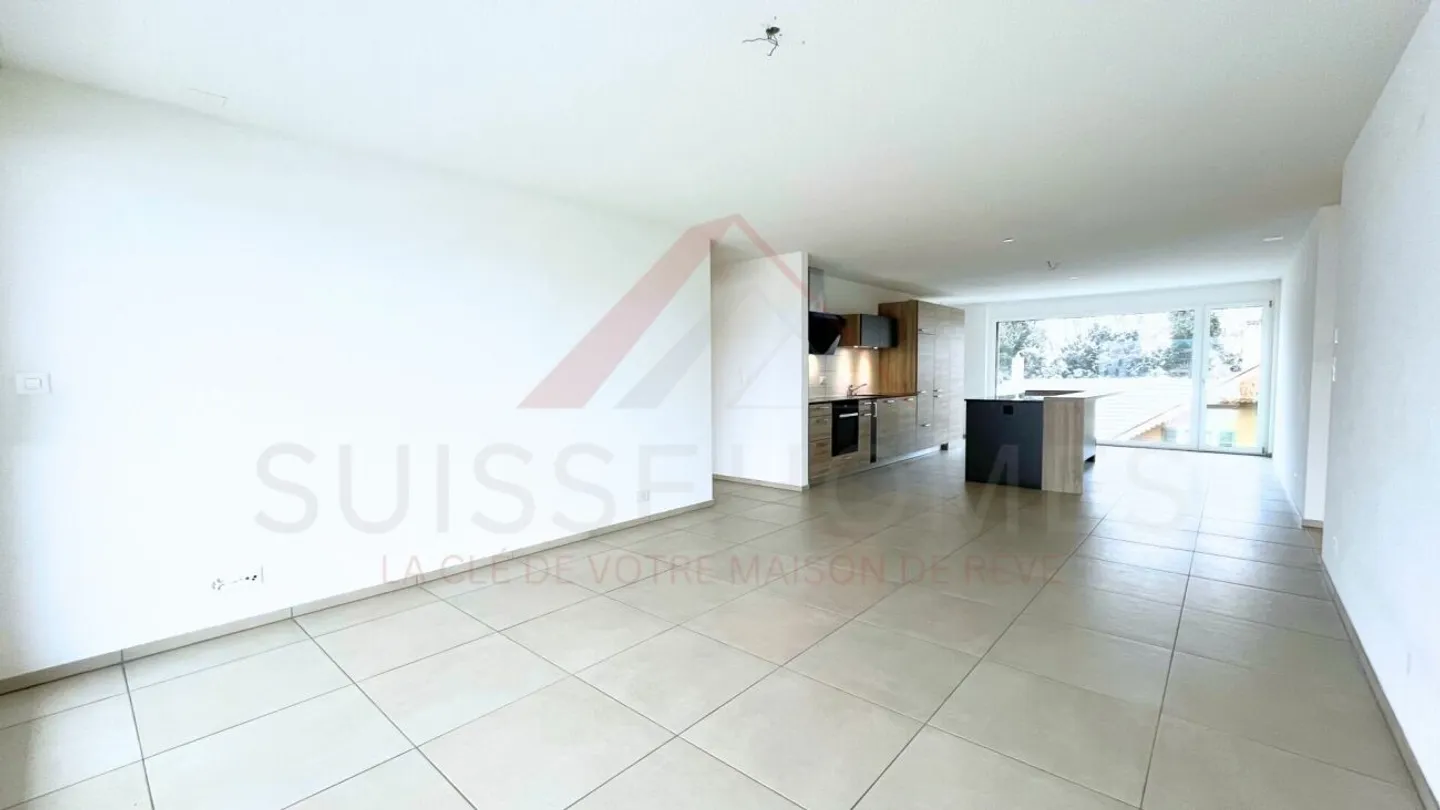 Apartment for sale - Photo 2 of 19