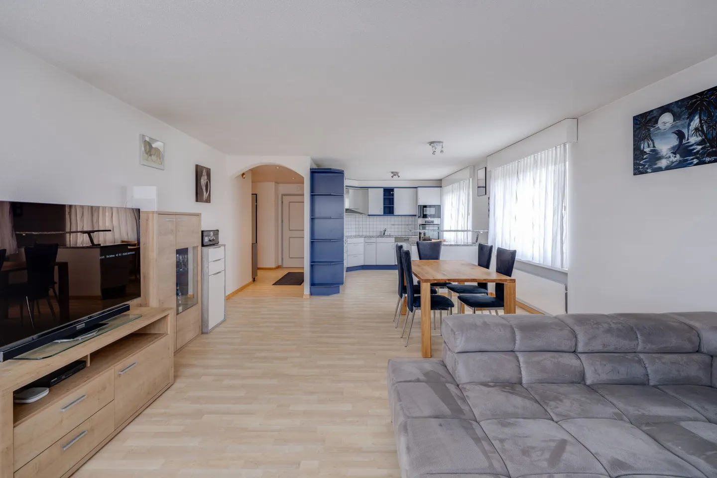 Appartamento attraente di 4,5 stanze al piano rialzato con vista sul verde - Foto 3 di 15