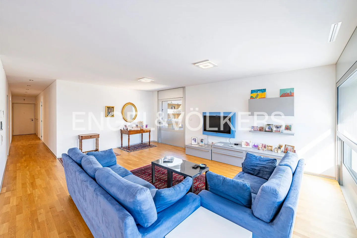 Appartamento moderno nel cuore di Paradiso - Foto 3 di 13