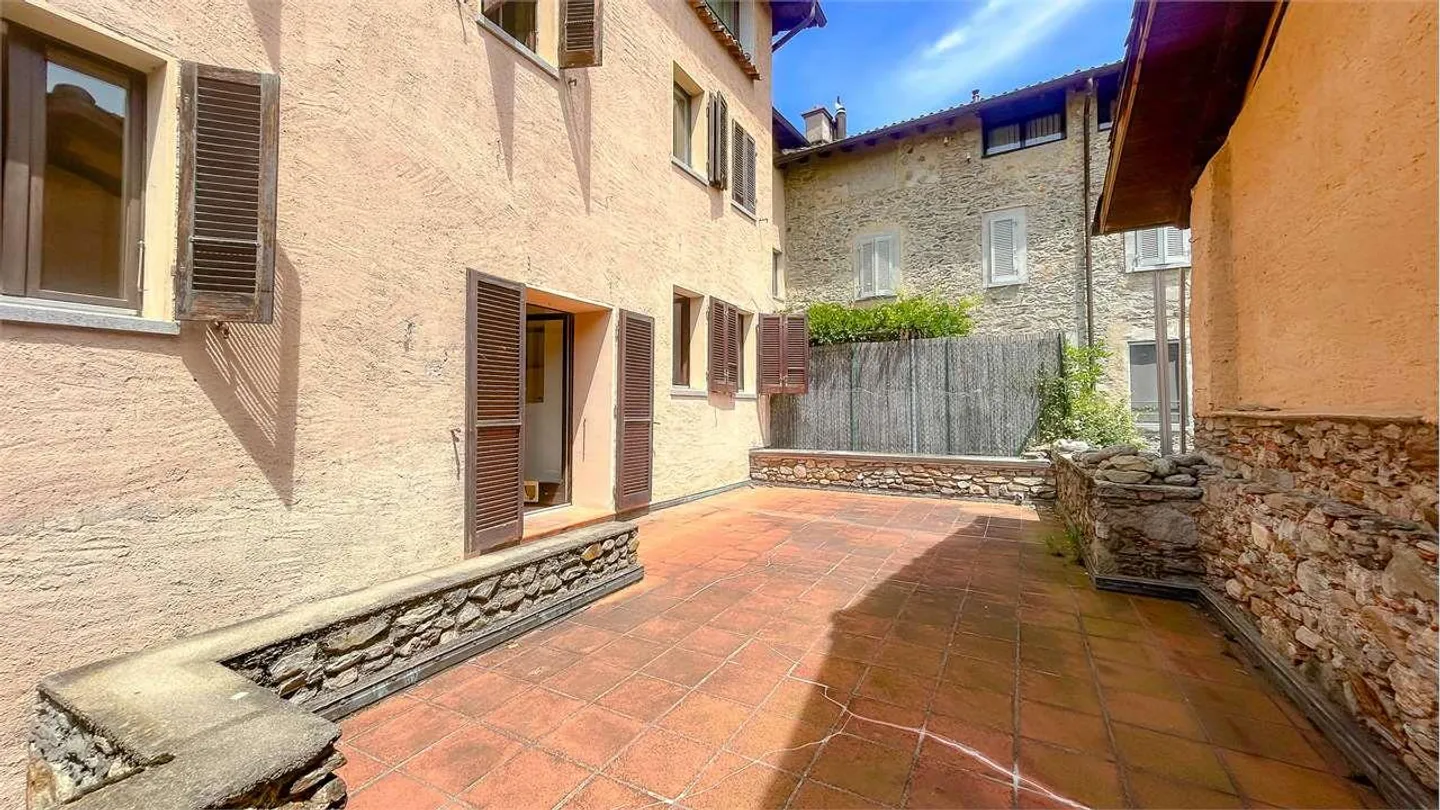 Casa affascinante nel cuore di Neggio - Foto 4 di 13