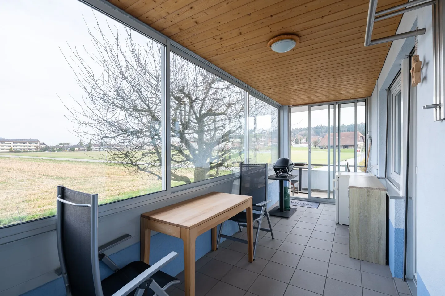 Appartamento attraente di 4,5 stanze al piano rialzato con vista sul verde - Foto 11 di 15