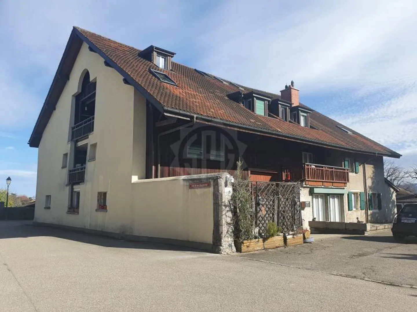 Super Parkplatz - CRANS - Foto 1 von 1