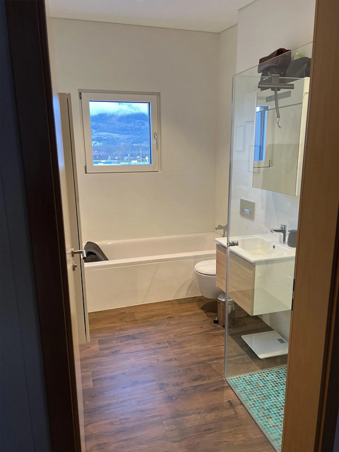 Attico di 4,5 locali da sogno con elevato standard di finitura - Foto 4 di 13