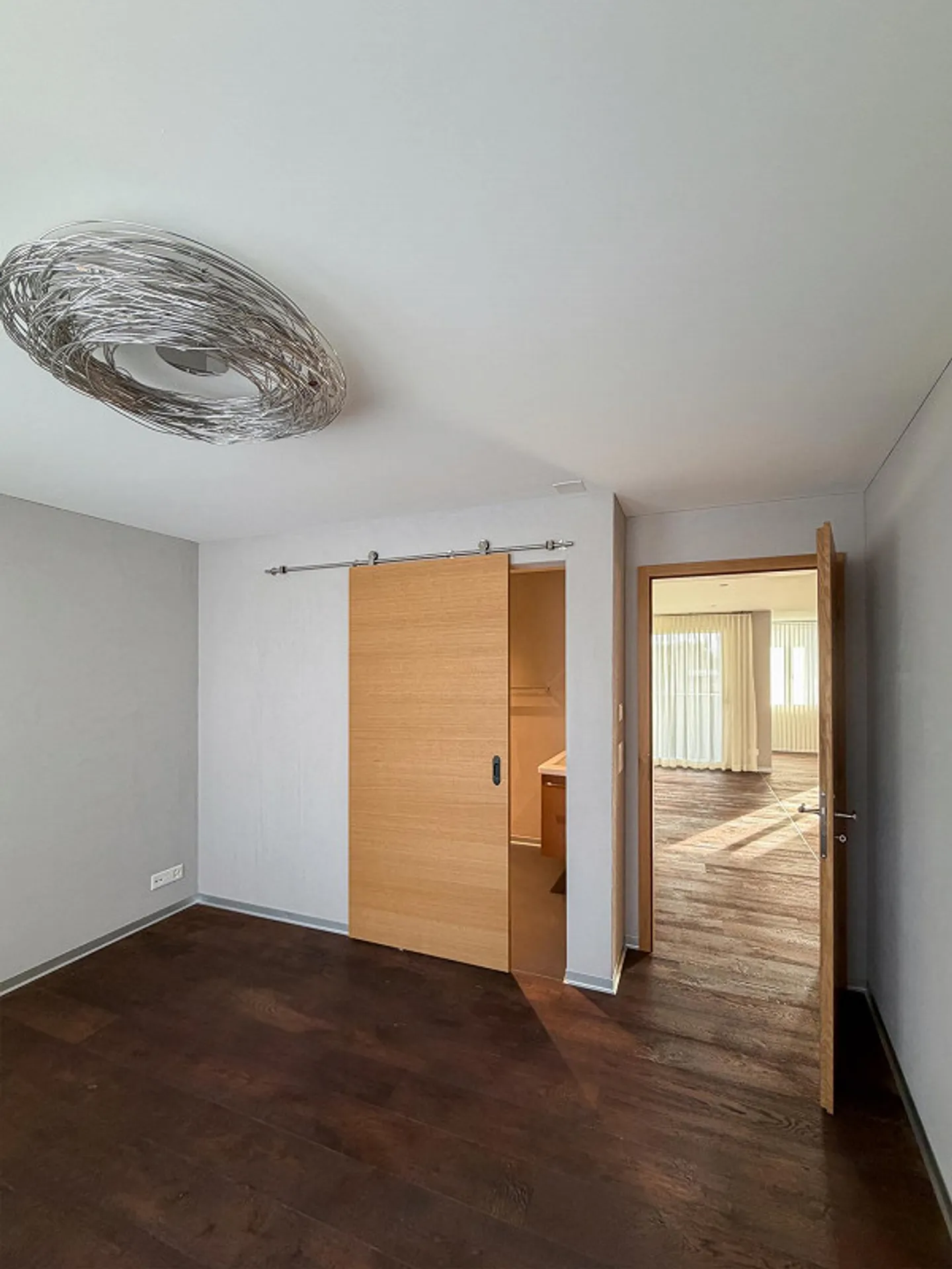 Moderne 2.5 Zimmerwohnung - Foto 5 von 8